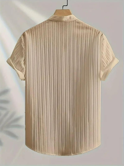 Solid Retro Short-Sleeve Button-Up Shirts